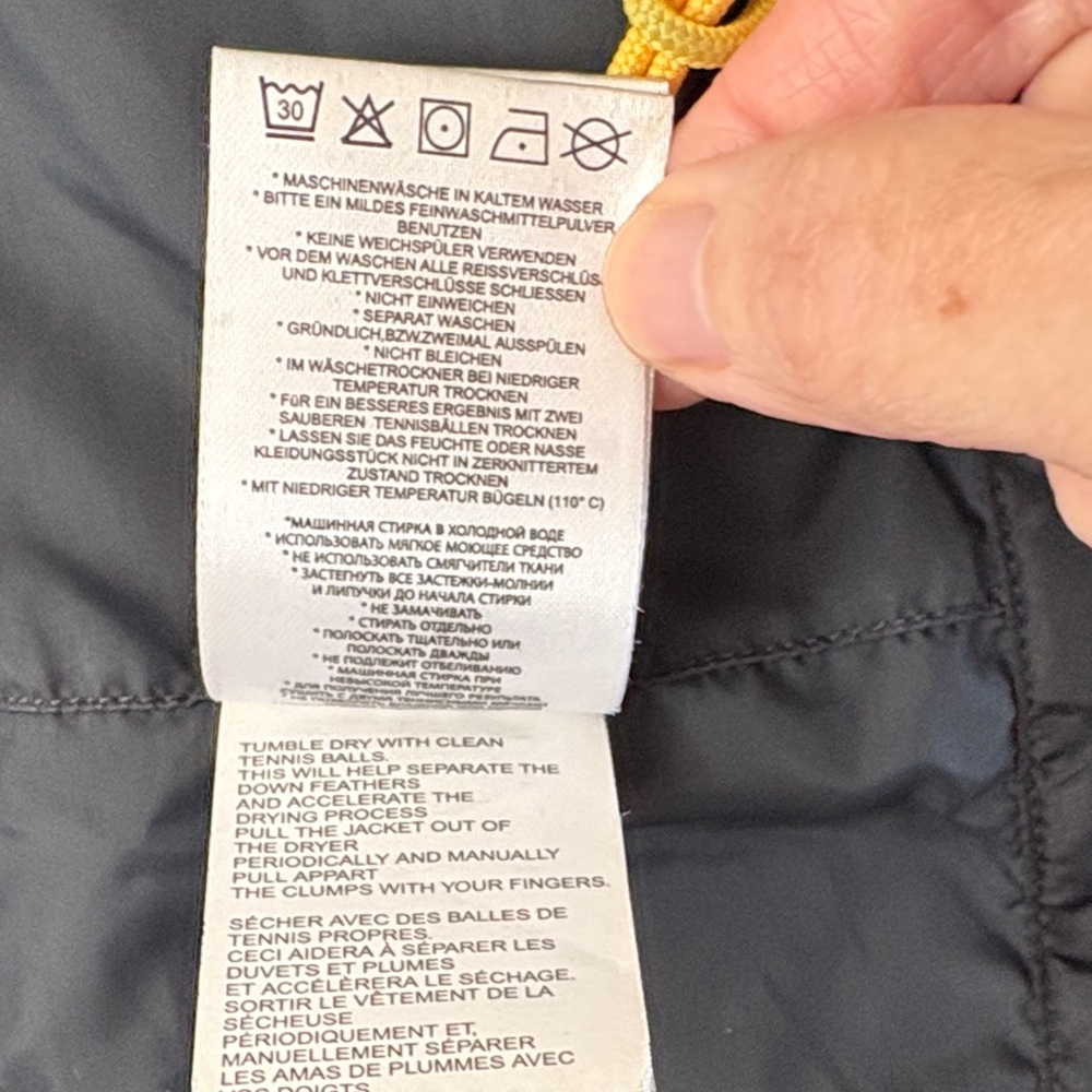 Lolë Women's Black Down Puffer Jacket - Picture 7 of 16